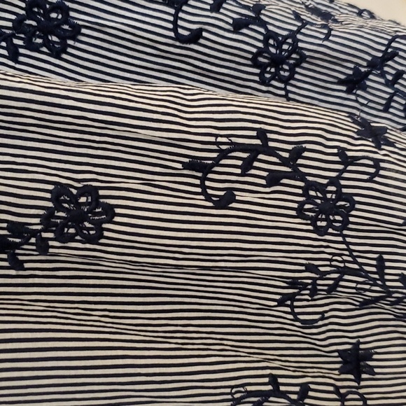 Profile Apparel Top - Picture 3 of 5